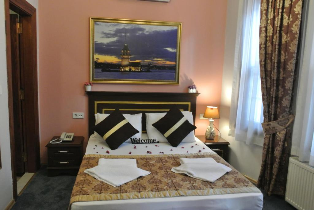 Emirhan Inn Apt 3*