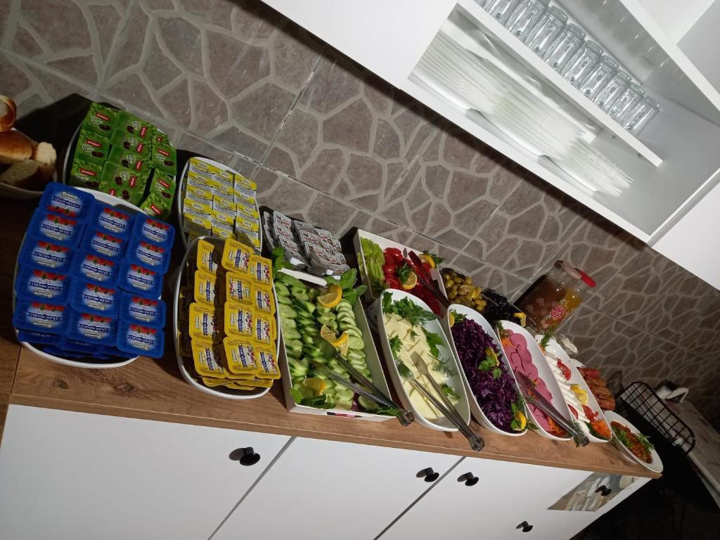 Emirhan Inn Apt 3*