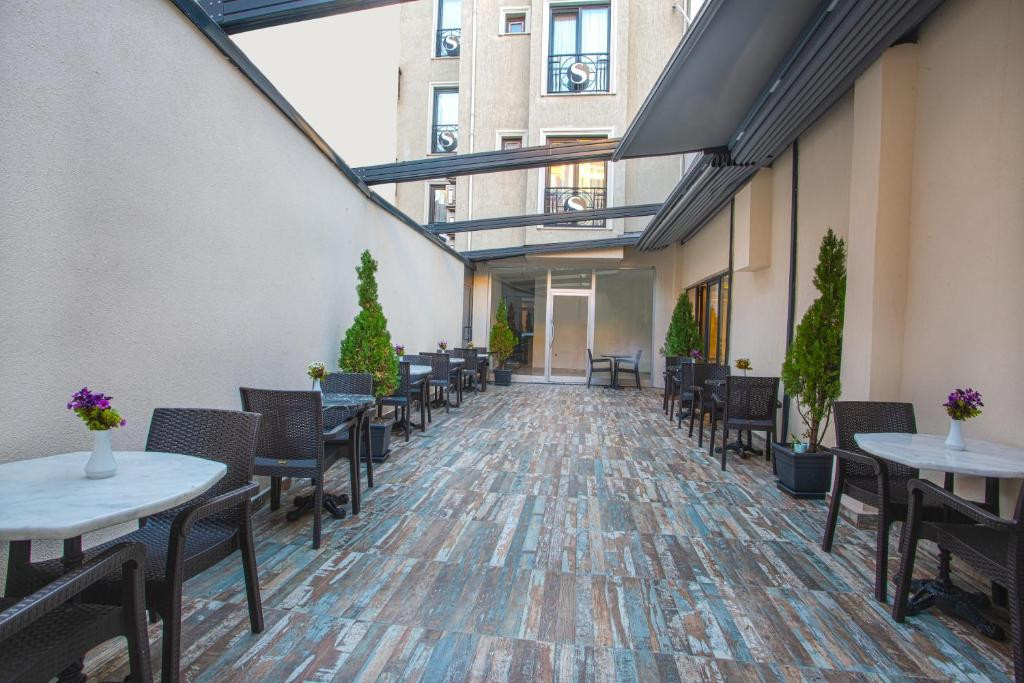 Sim Hotel 3*