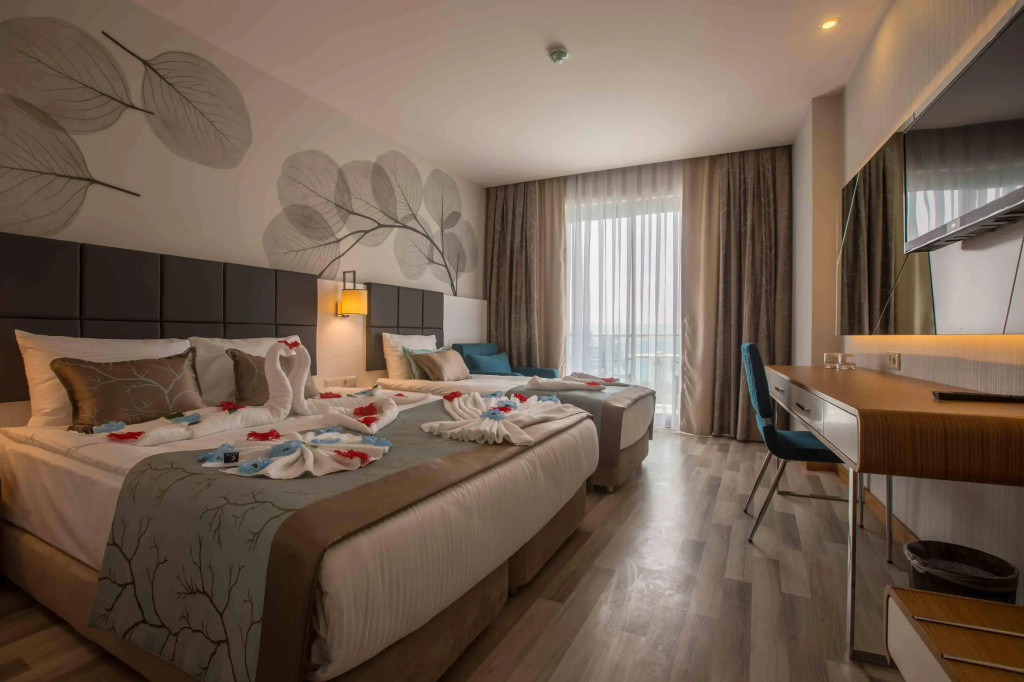 Xoria Deluxe Hotel 5*