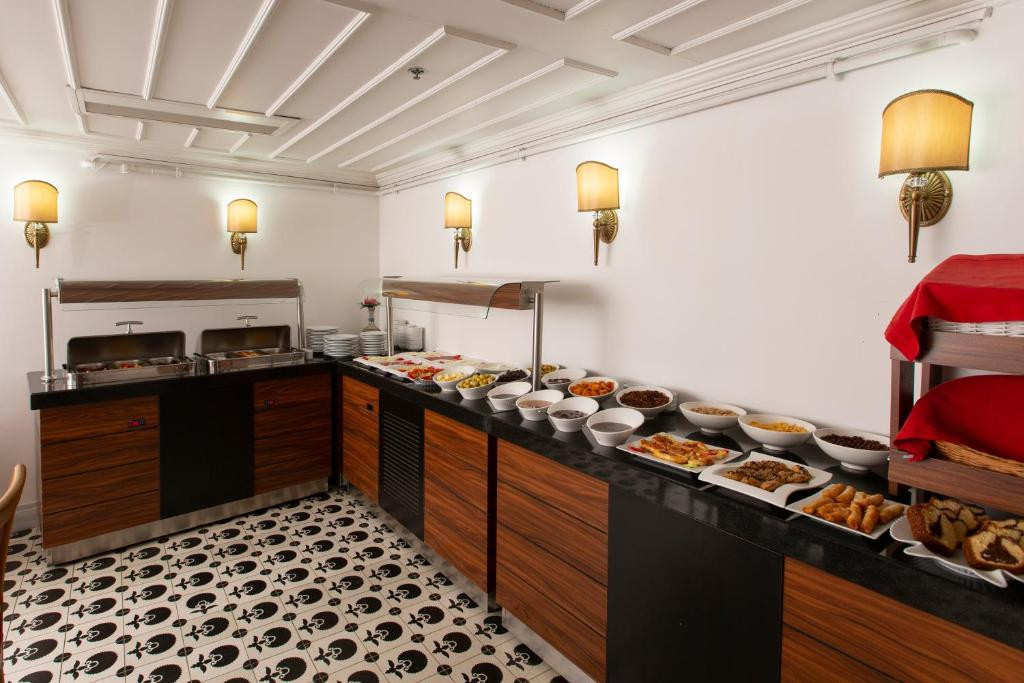 Premist Hotel Sultanahmet 4*