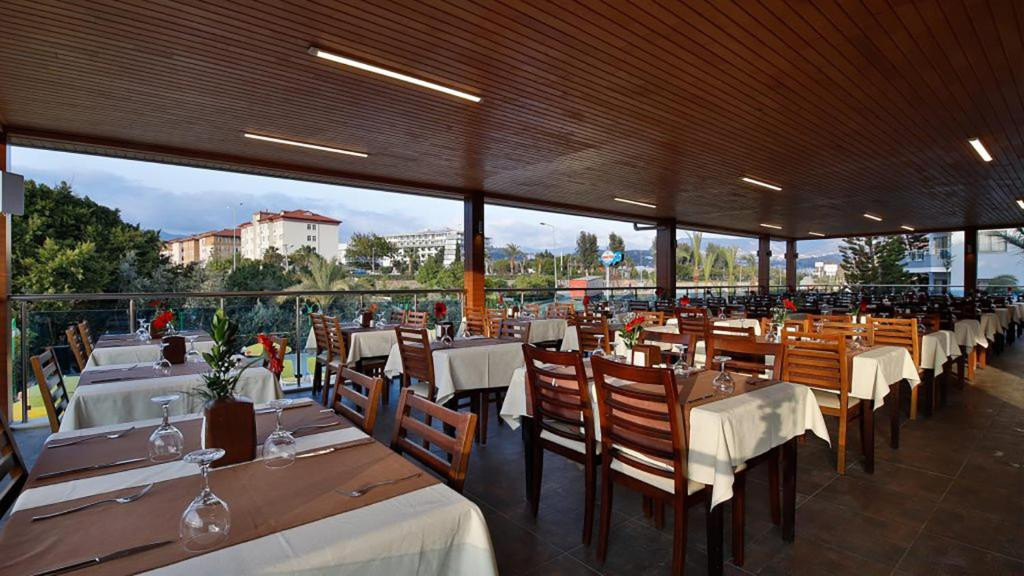 Oji Beach Hotel (Ex. Opia Boutique Hotel) 4*