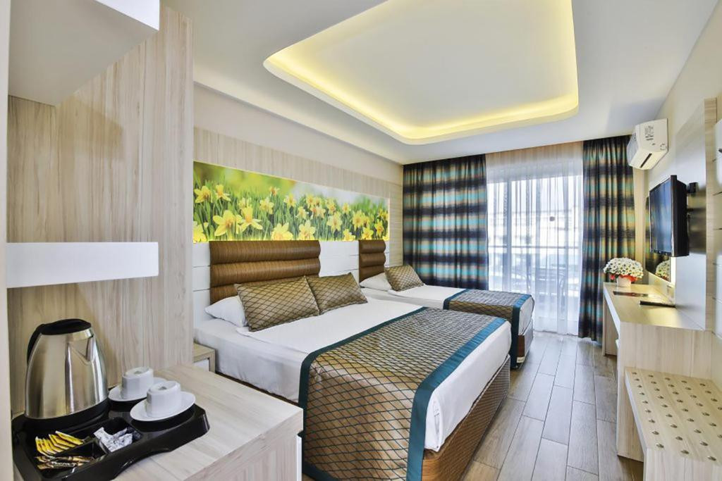 Oji Beach Hotel (Ex. Opia Boutique Hotel) 4*