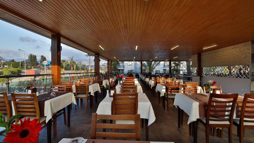 Oji Beach Hotel (Ex. Opia Boutique Hotel) 4*