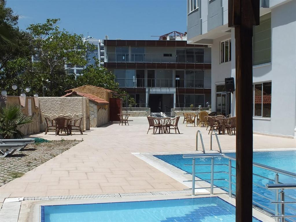 Acropol Beach 3*