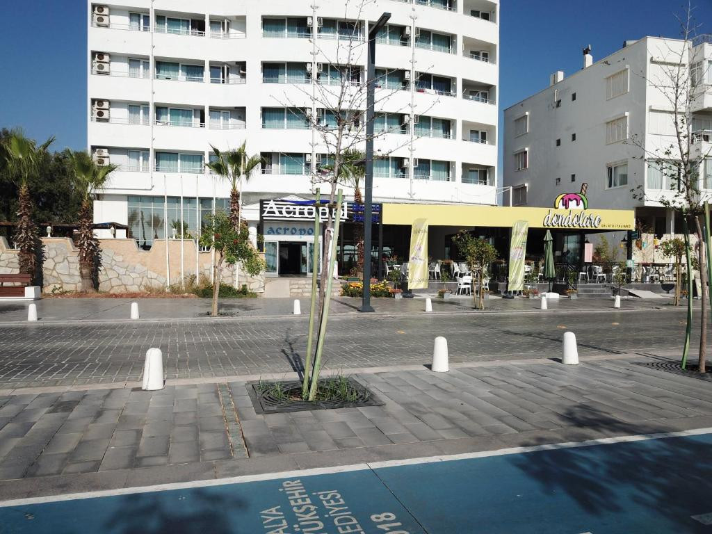 Acropol Beach 3*
