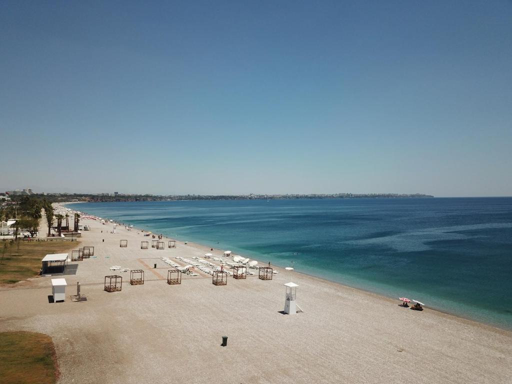 Acropol Beach 3*
