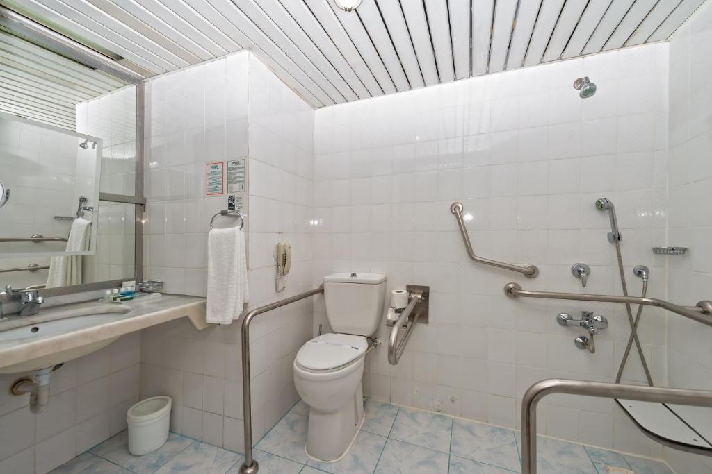 Adonis Hotel Antalya 4*