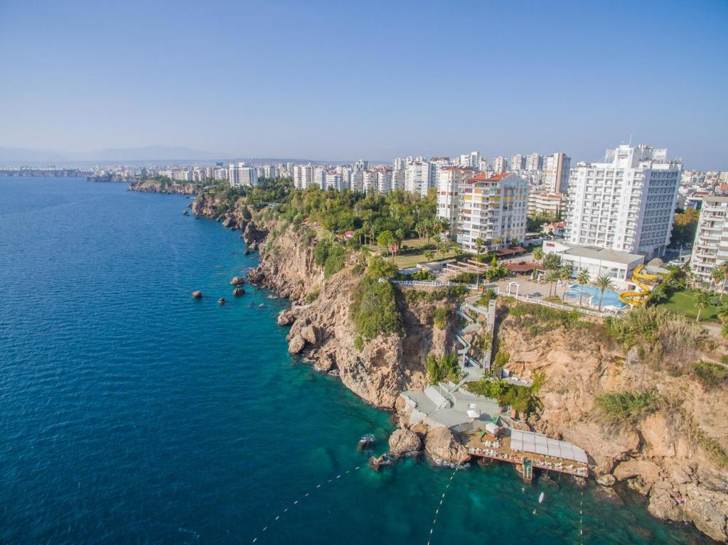 Adonis Hotel Antalya 4*