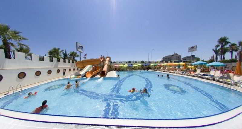 Arabella World Hotel 4*