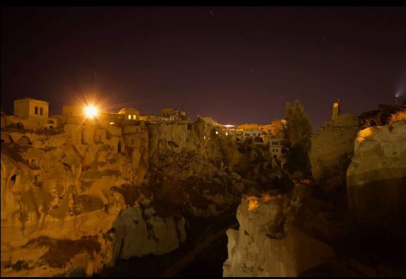 Abu Hayat Cave Suites 2*
