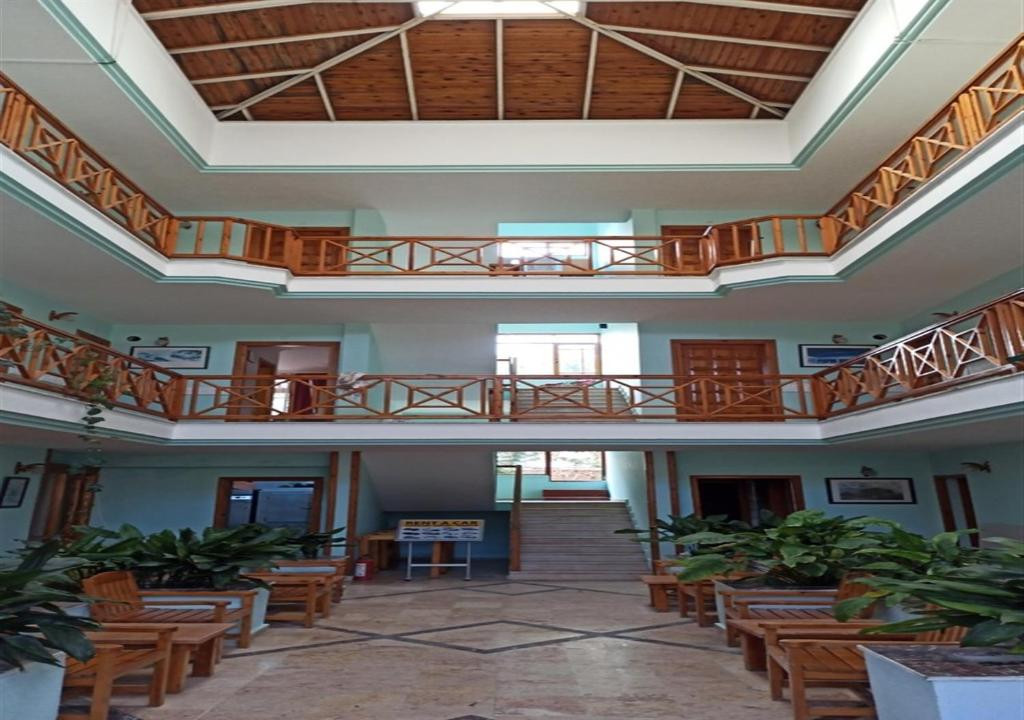 Agon Hotel 3*