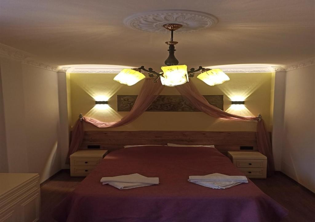 Agon Hotel 3*