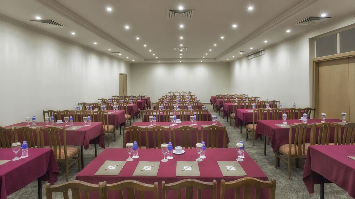 Akka Claros Hotel 4*