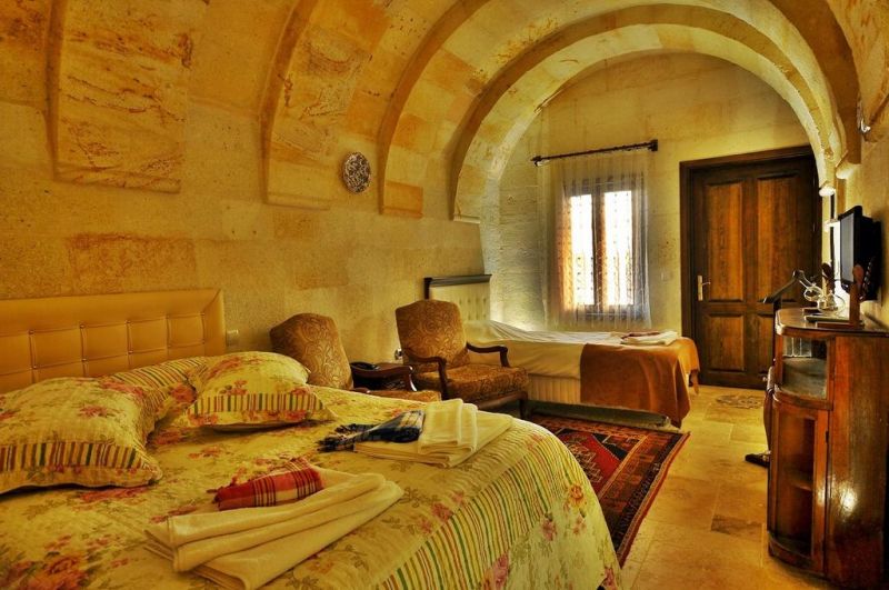 Akman 3*