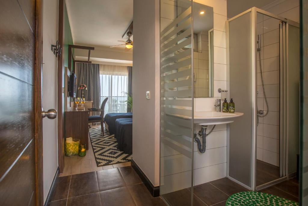 Anjeliq House 3*