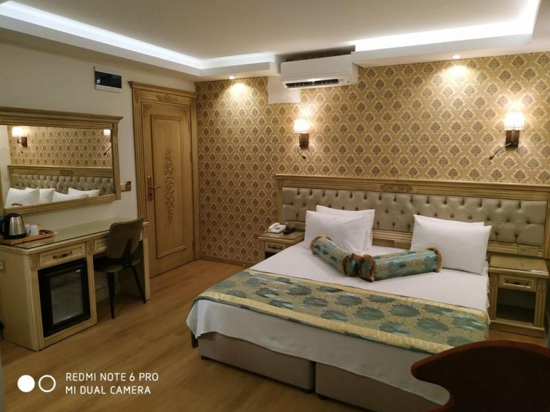 Apple Tree Hotel 3*