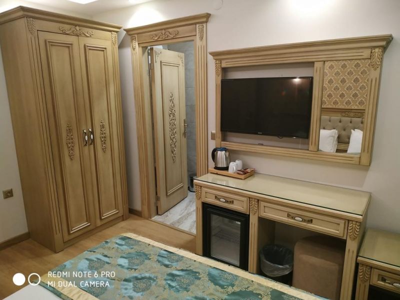 Apple Tree Hotel 3*