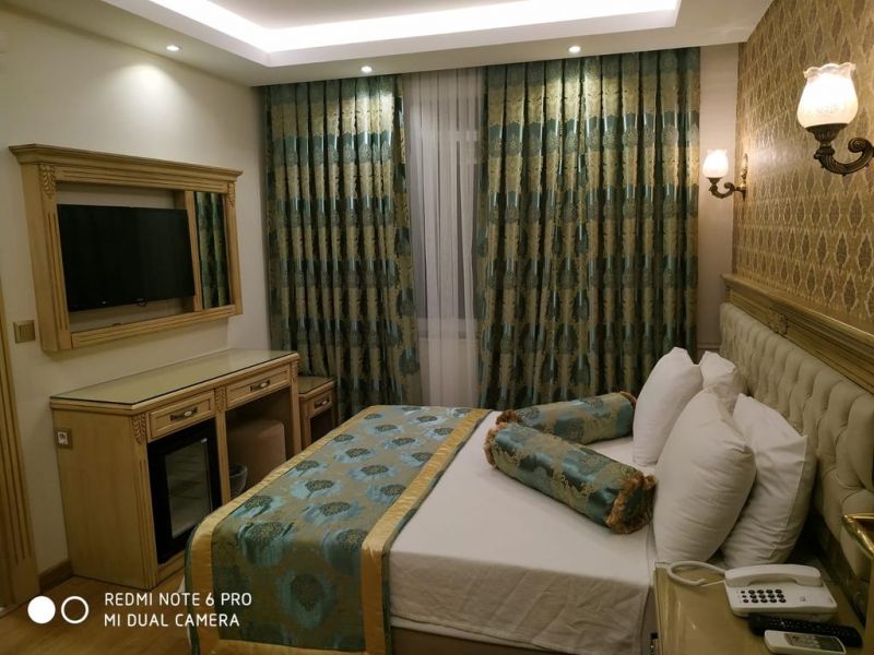 Apple Tree Hotel 3*