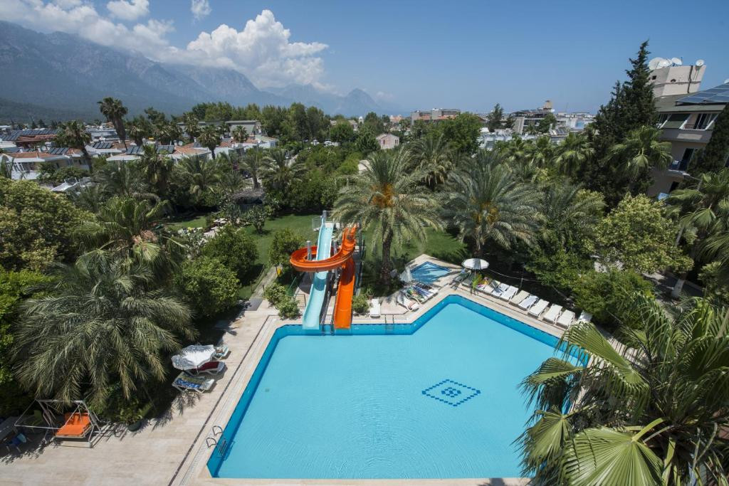 Asdem Park 4*