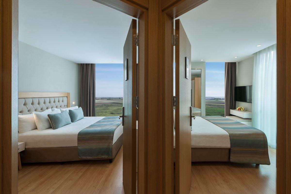 Aska Lara River Suite 5*