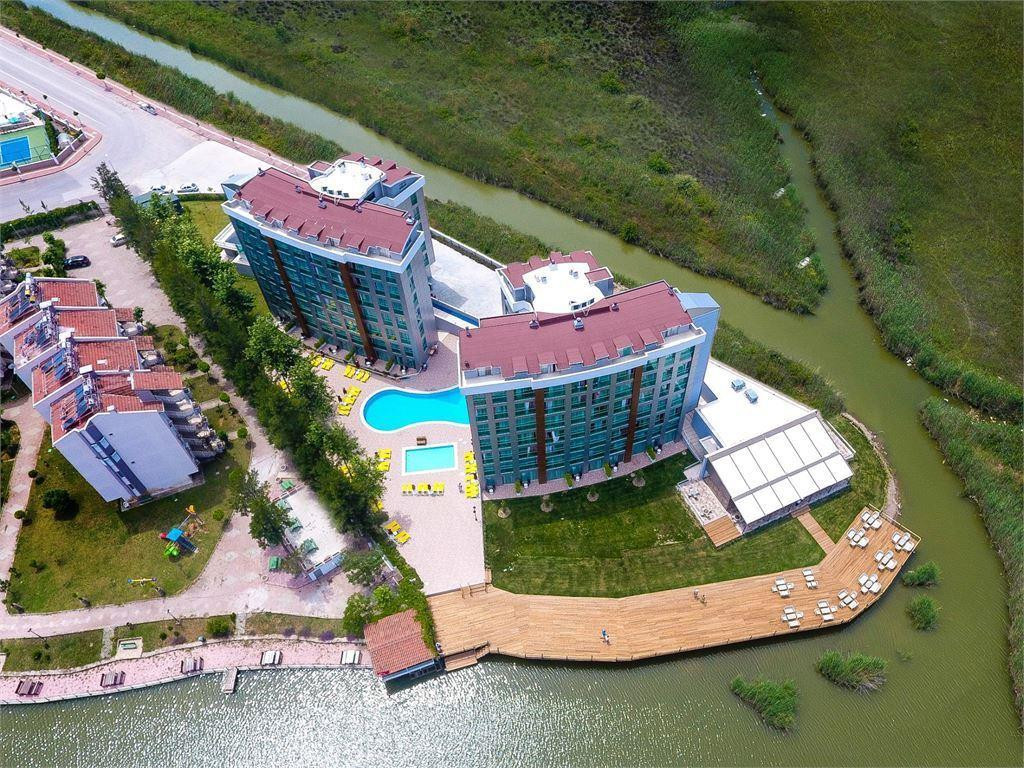 Aska Lara River Suite 5*