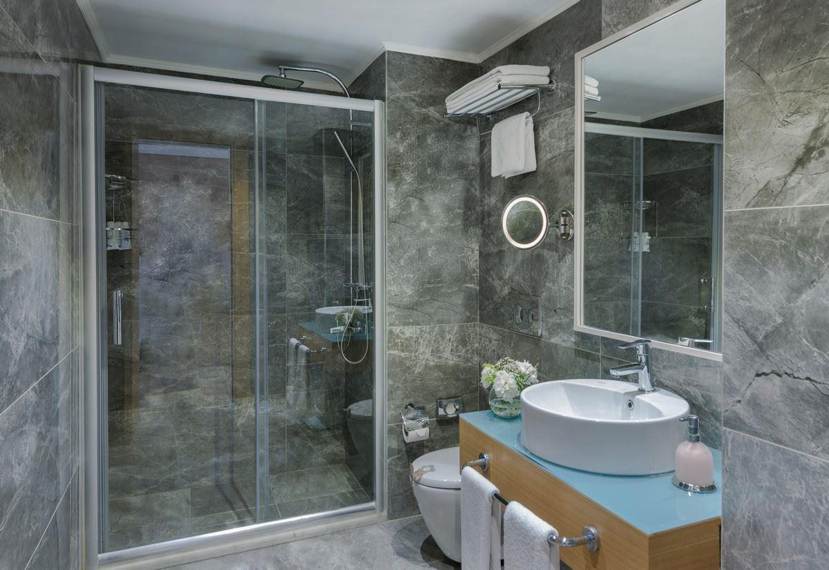 Aska Lara River Suite 5*