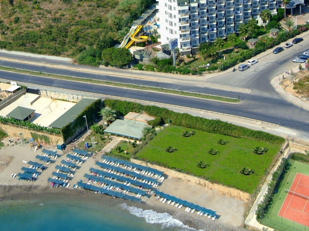 Asrin Beach 4*