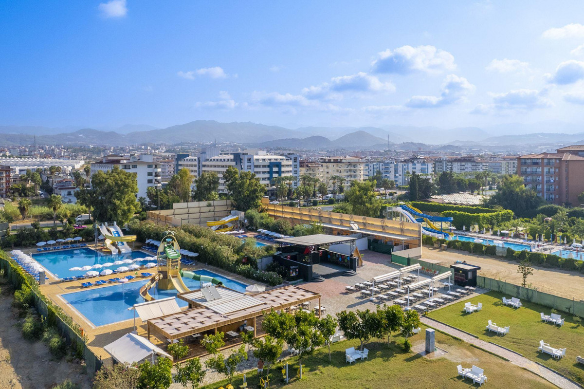 Atlas Beach 4*