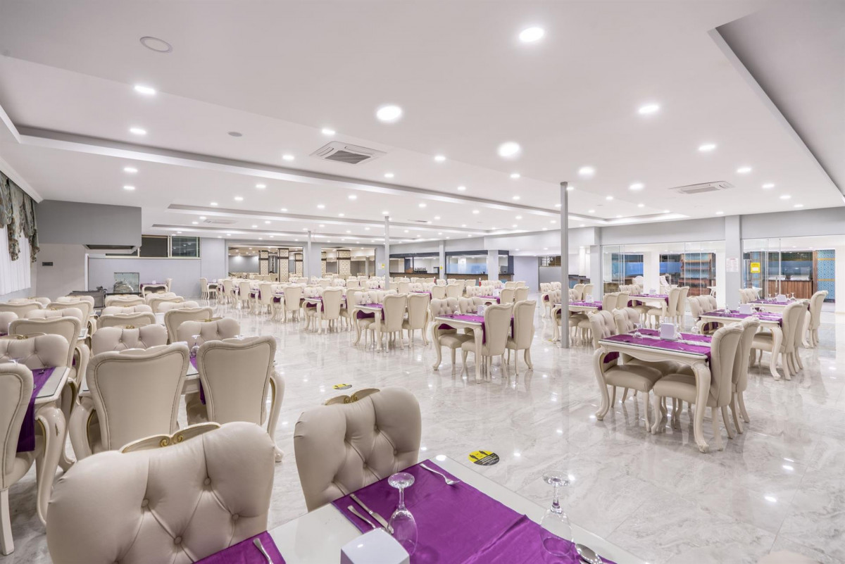 Atlas Beach 4*