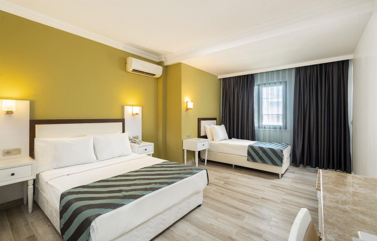 Atlas Beach 4*