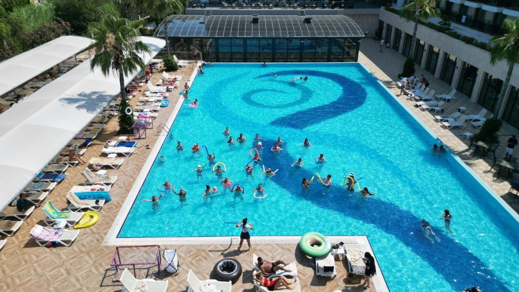 Aydinbey Queens Palace & Spa 5*