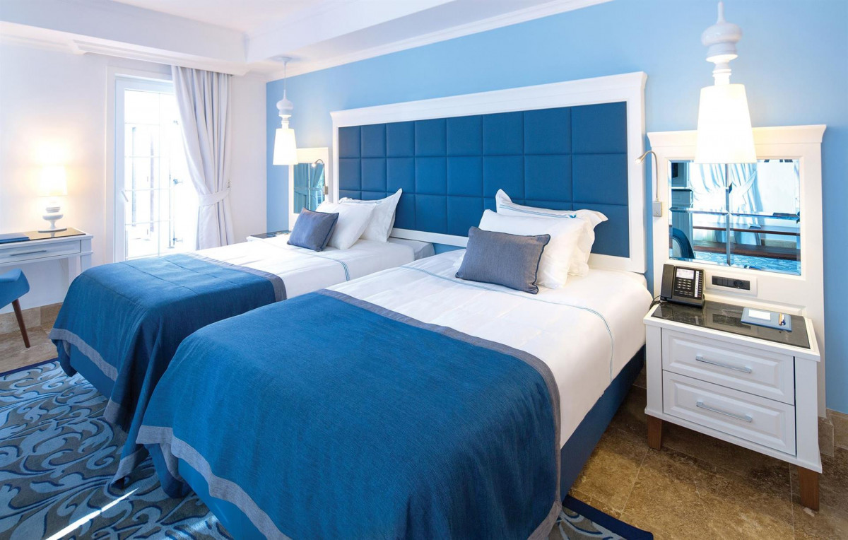 Cornelia Azure Villas 5*
