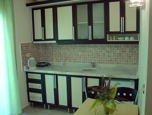 Bahar Apart 3*