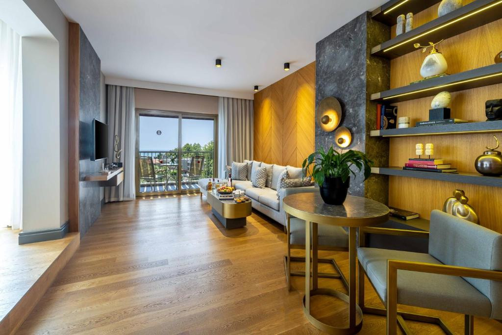 Barut Hemera 5*