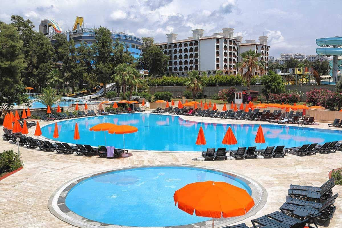 Bayar Garden Holiday Village (Ex. Bayar Garden Beach) 4*