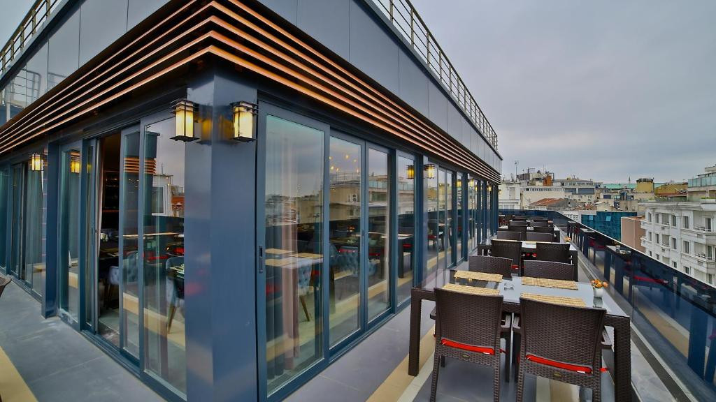 Beethoven Premium Hotel 4*