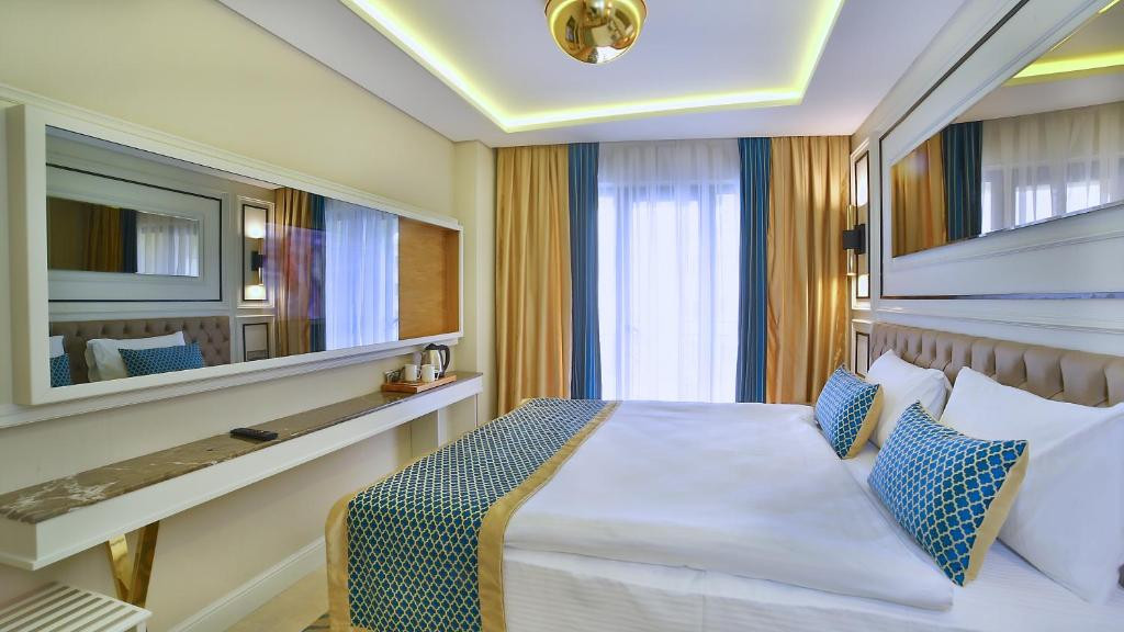 Beethoven Premium Hotel 4*