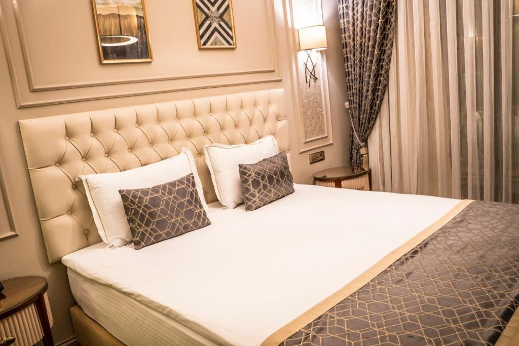 Beethoven Premium Hotel 4*