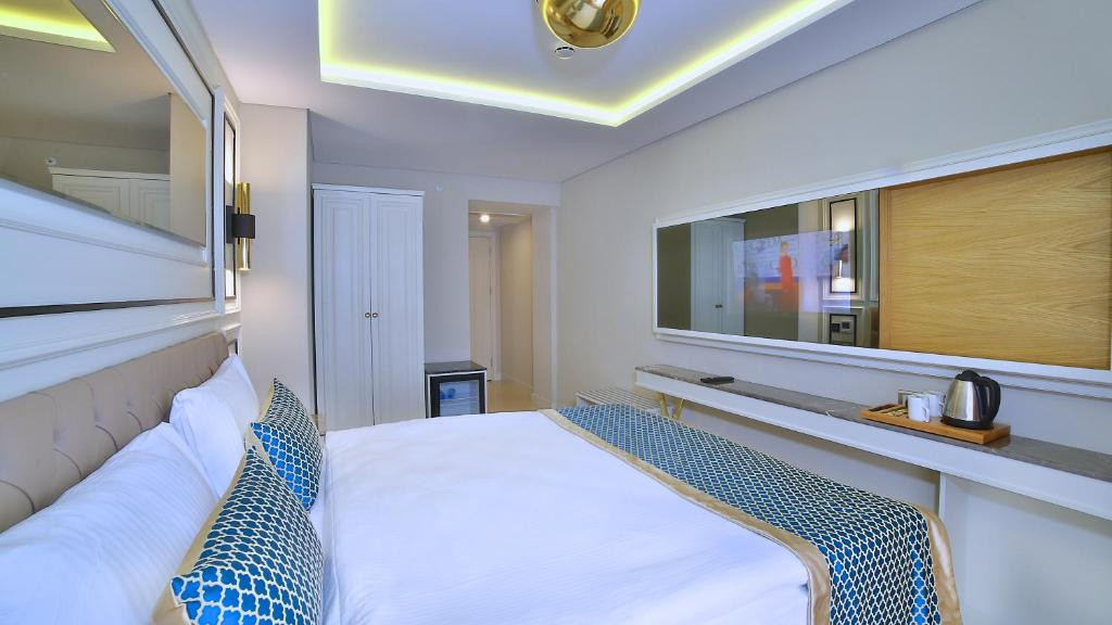 Beethoven Premium Hotel 4*
