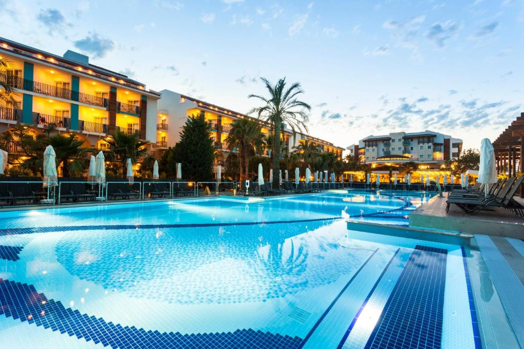 Belek Beach Resort 5*
