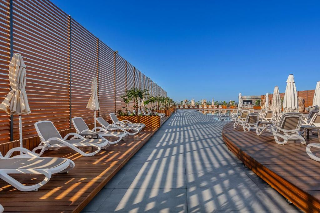 Bera Hotel 5*