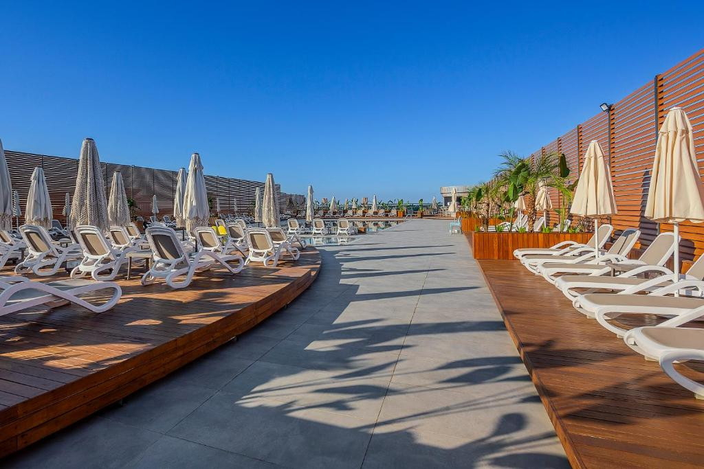 Bera Hotel 5*