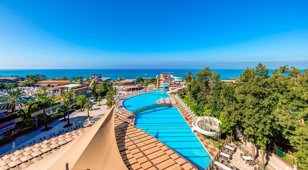 Bera Hotel 5*