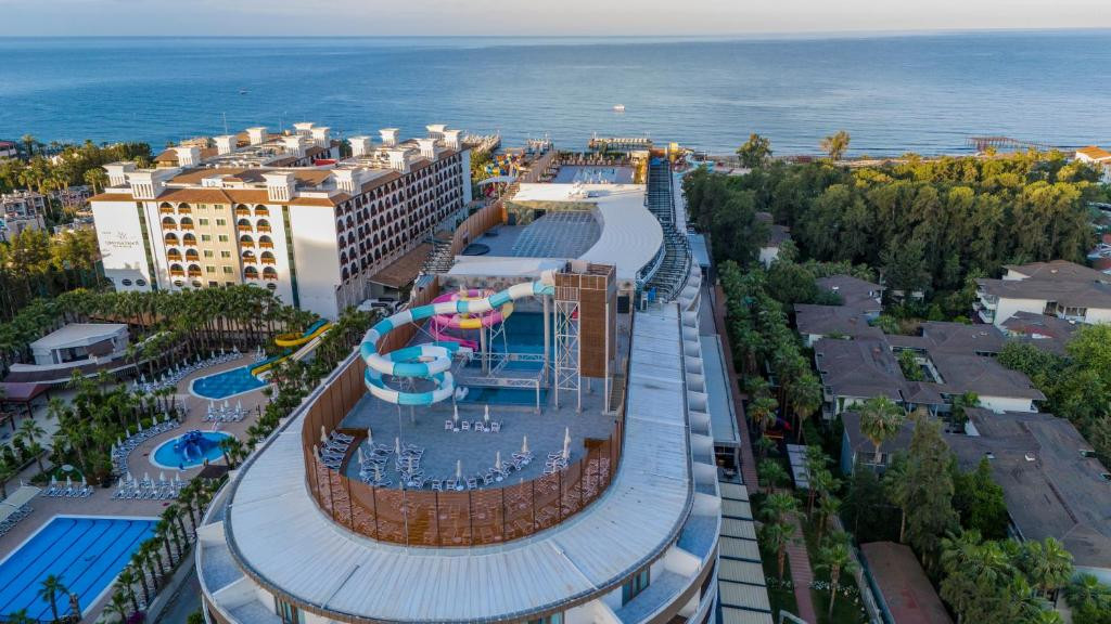 Bera Hotel 5*