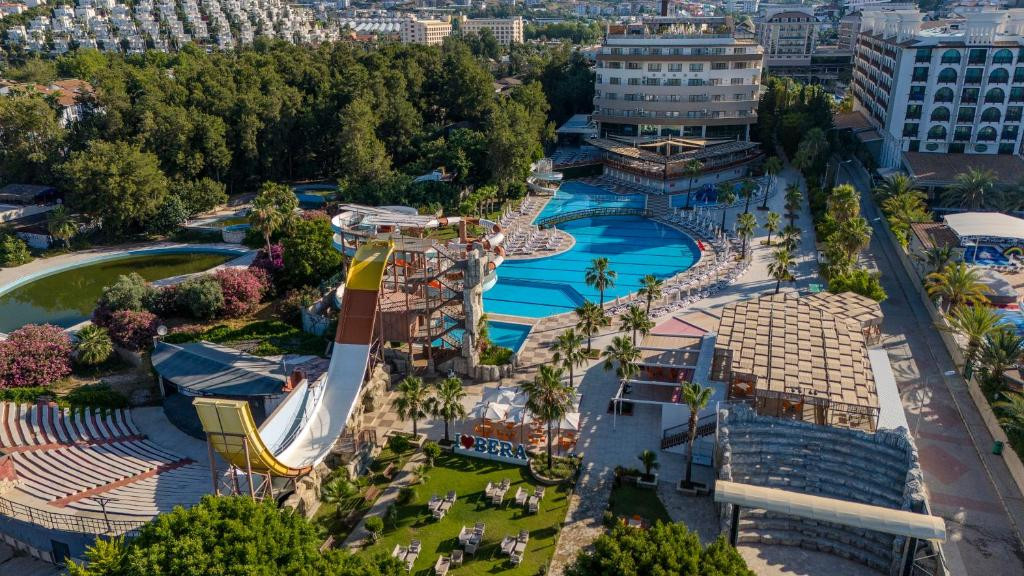 Bera Hotel 5*