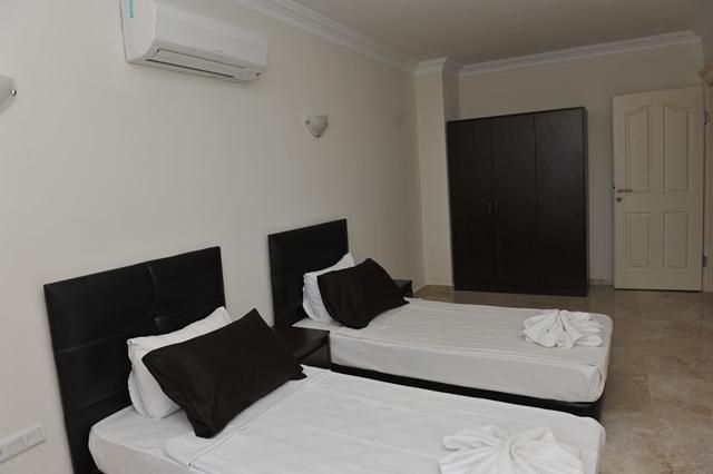 Best House Villa Park 2*