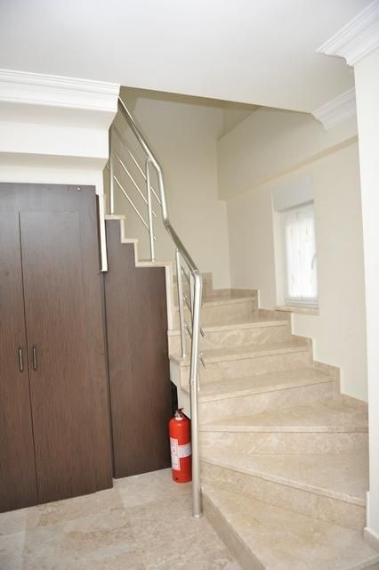 Best House Villa Park 2*