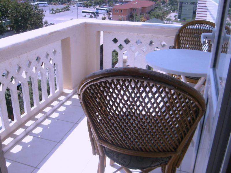 Best Life Apart Hotel 1*