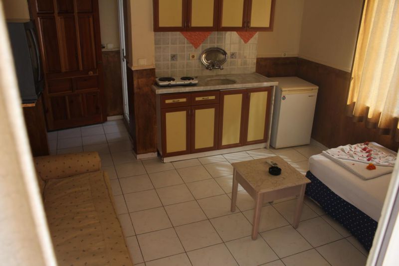 Best Life Apart Hotel 1*
